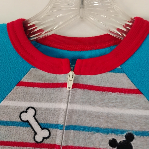 Disney Mickey Mouse & Pluto Blue Footie Pajamas Toddlers Comfy Footed Sleeper - Picture 3 of 16